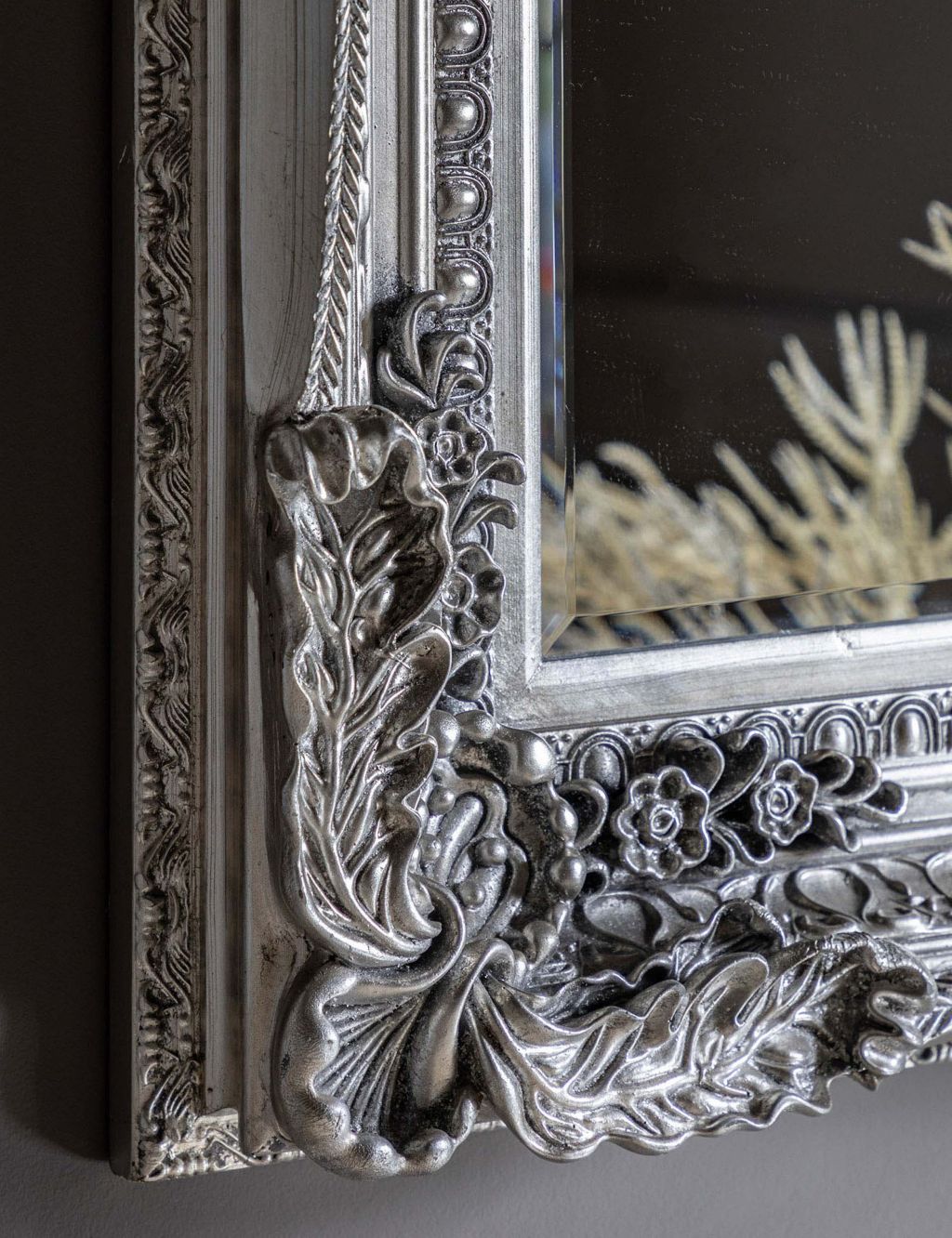 Carved Louis Extra Large Wall Mirror 2 of 4