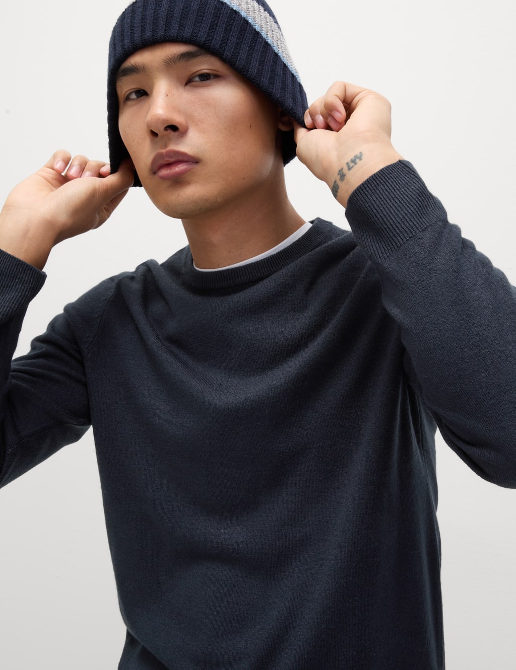Cashmilon™ Crew Neck Jumper 4 of 4