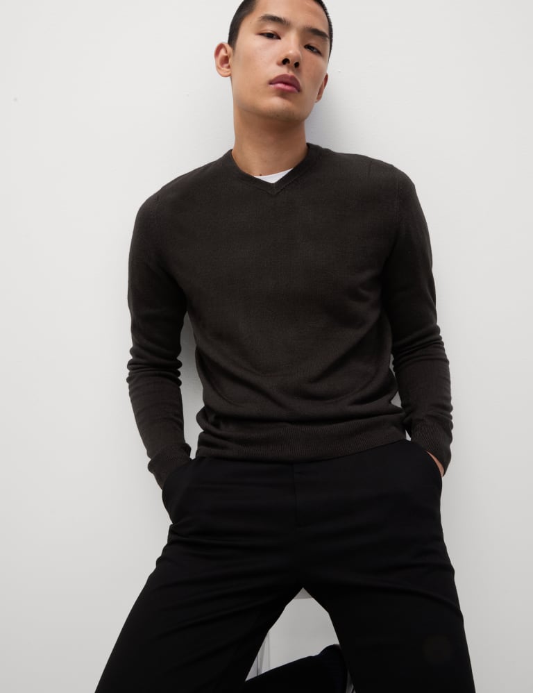 M&s v neck jumpers sale