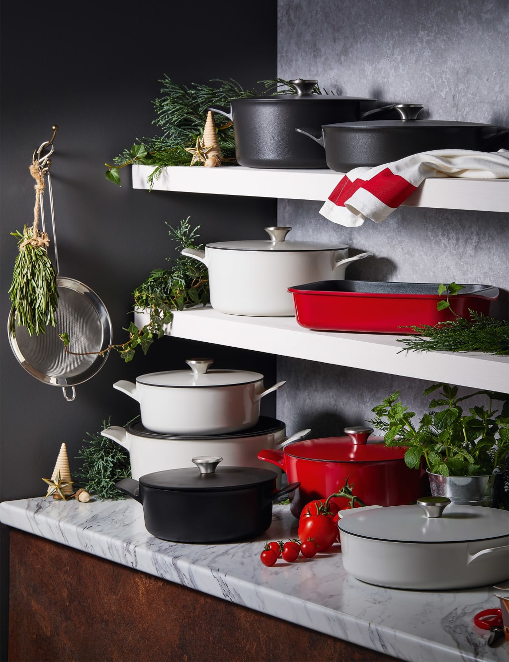 Cast Aluminium 5L Casserole Dish 4 of 7