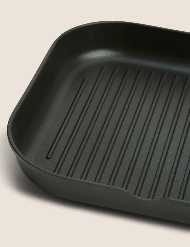 2pk Vitreous Enamel Oven Trays, M&S Collection