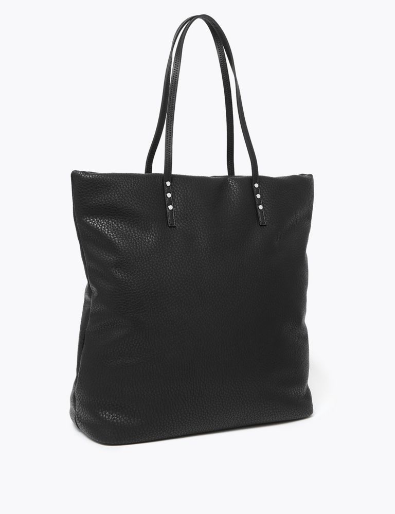 Casual Shopper Bag 3 of 6