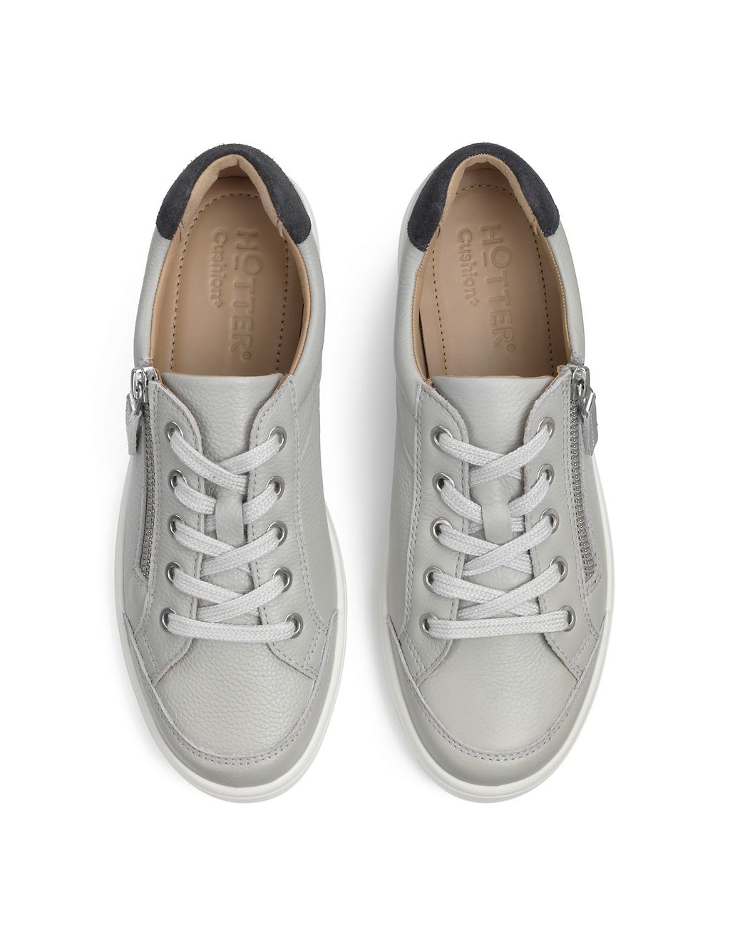 Chase II Wide Fit Leather Metallic Trainers 2 of 4