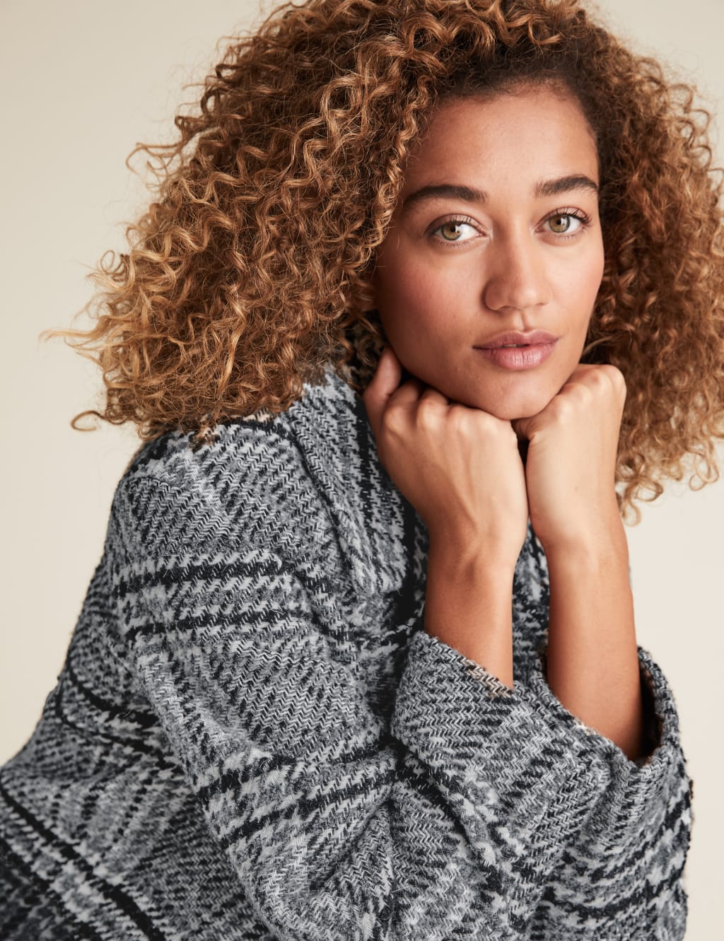 Checked double 2025 breasted coat