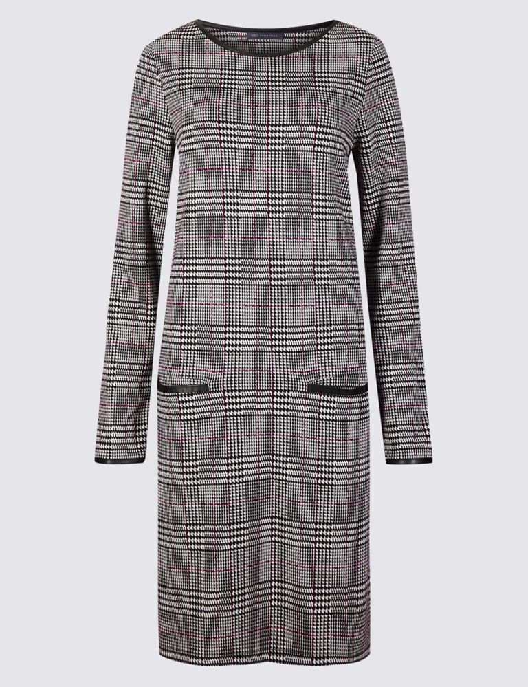 Checked Long Sleeve Shift Dress 3 of 5