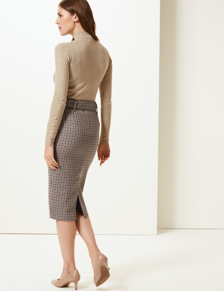 Pencil cut skirt 2025 game 2018
