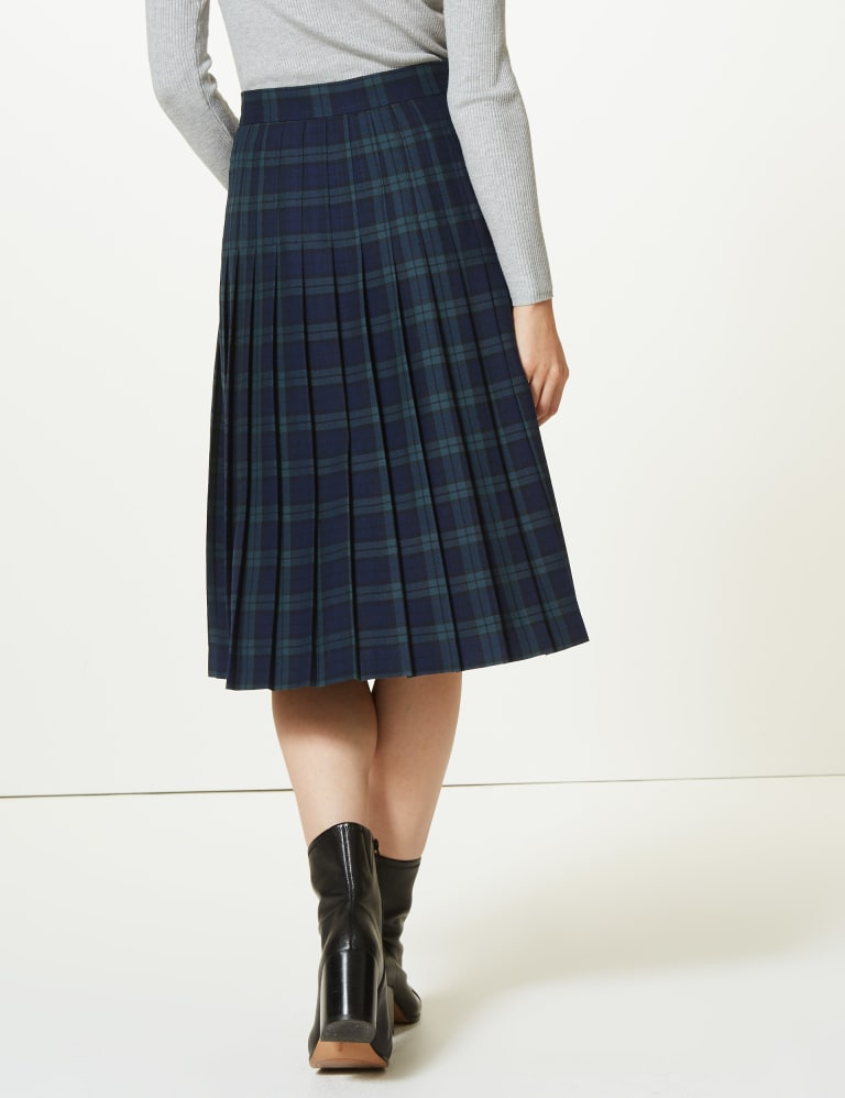 Navy pleated skirt m&s sale