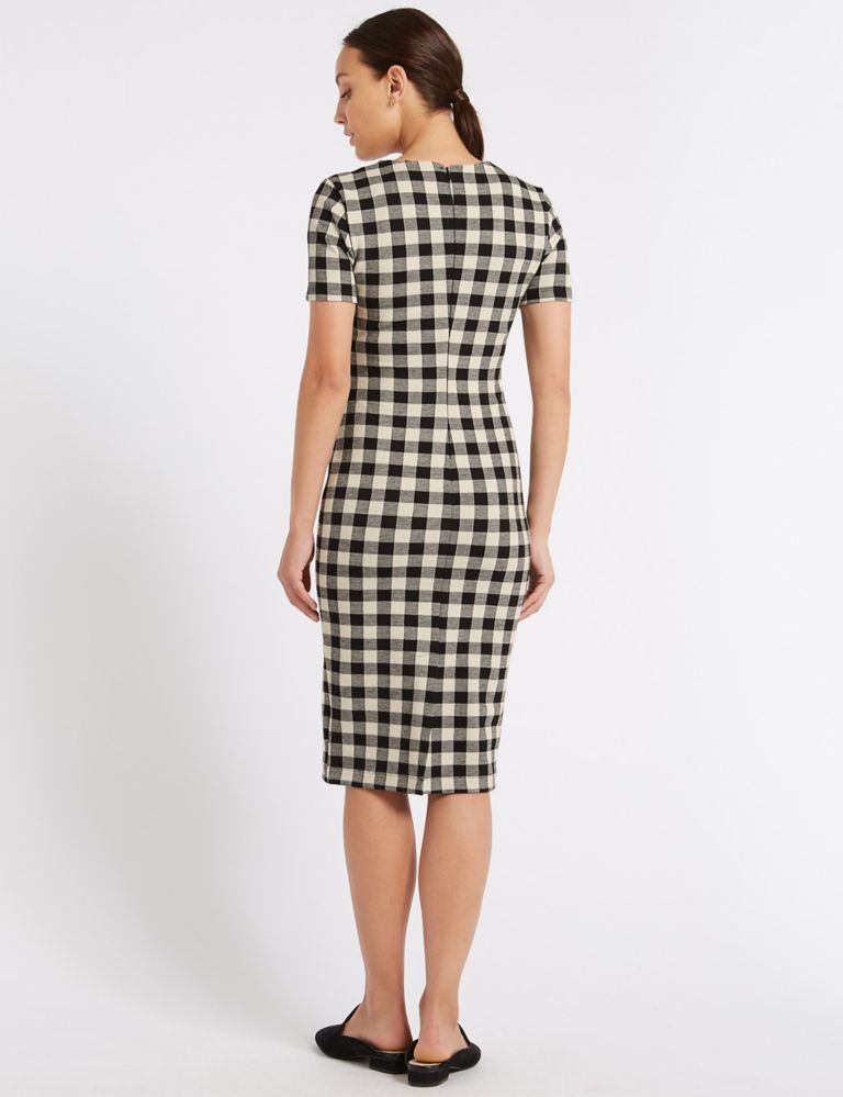 Checked Short Sleeve Pencil Dress 4 of 5