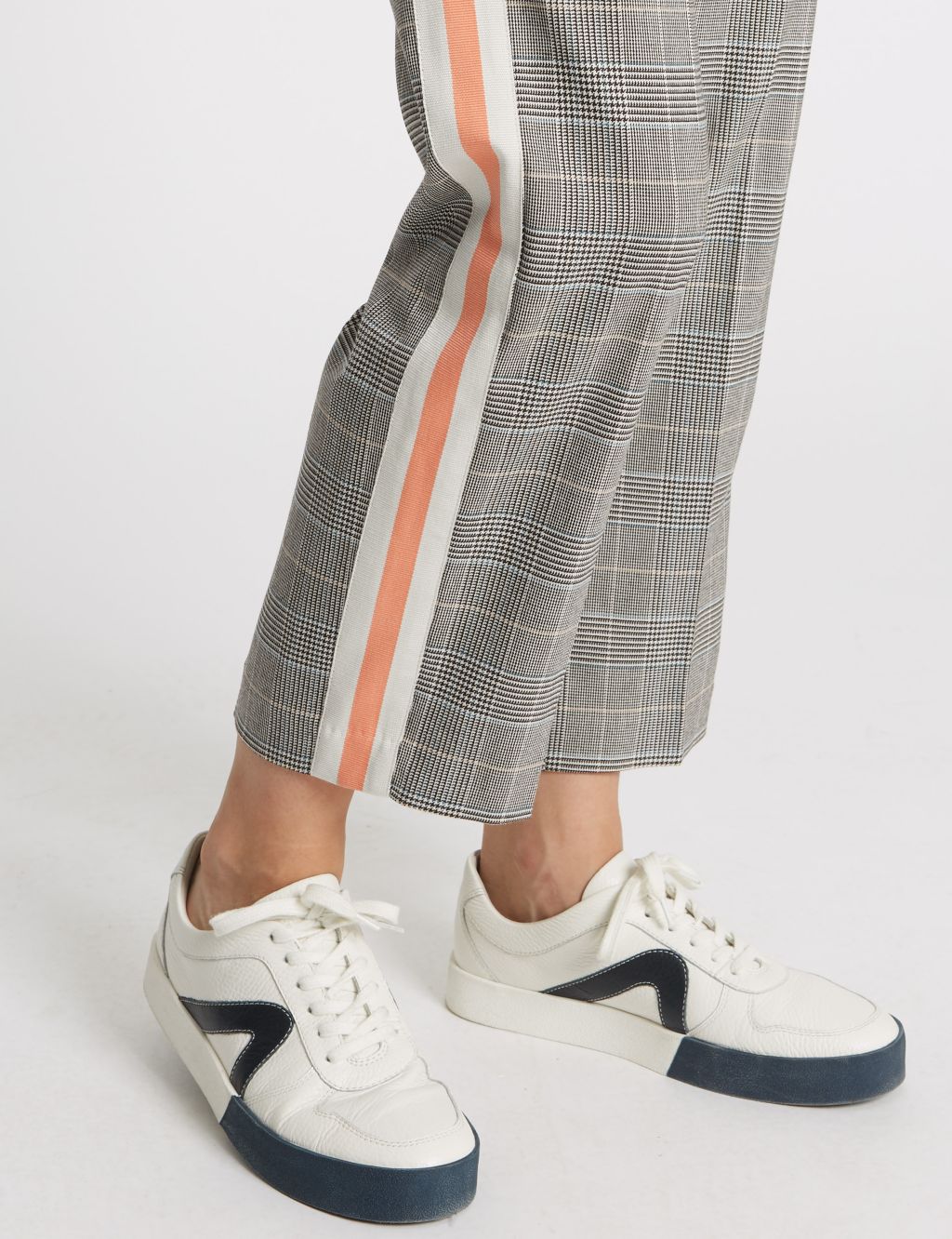 Checked Side Stripe Tapered Leg Trousers 4 of 7