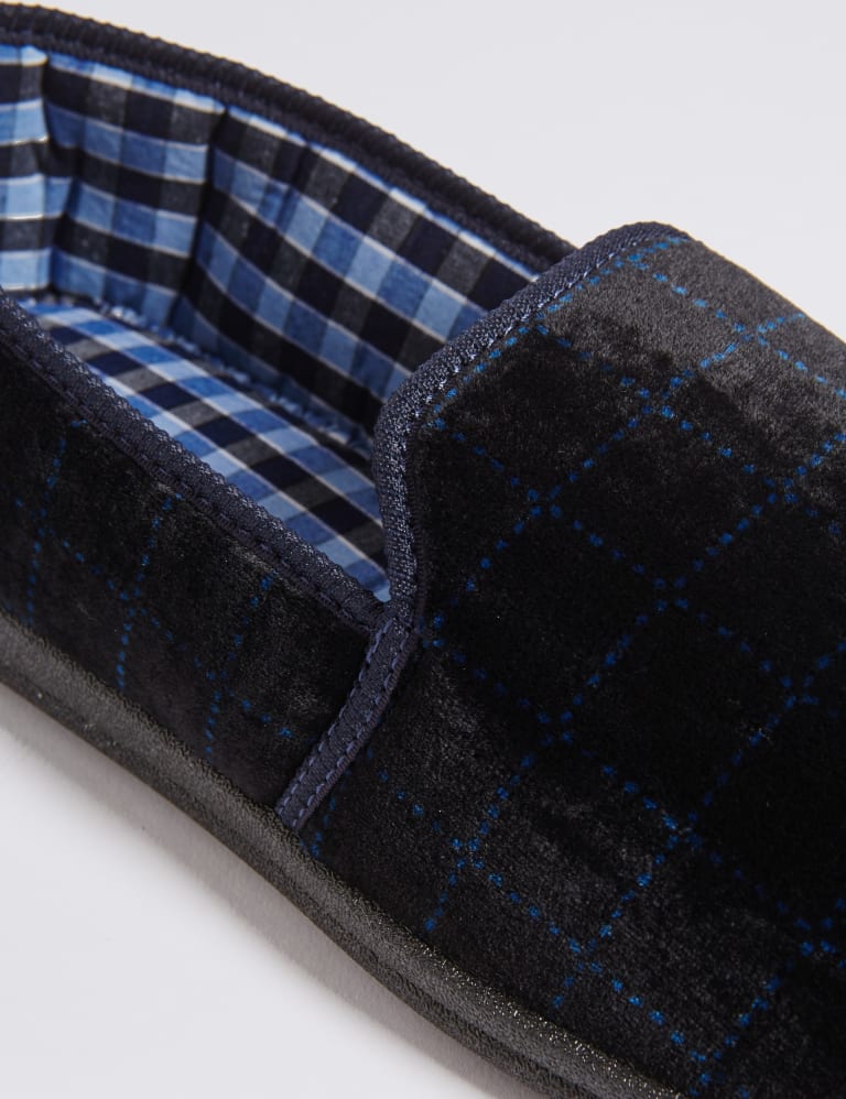 Checked Slippers with Thinsulate M S Collection M S