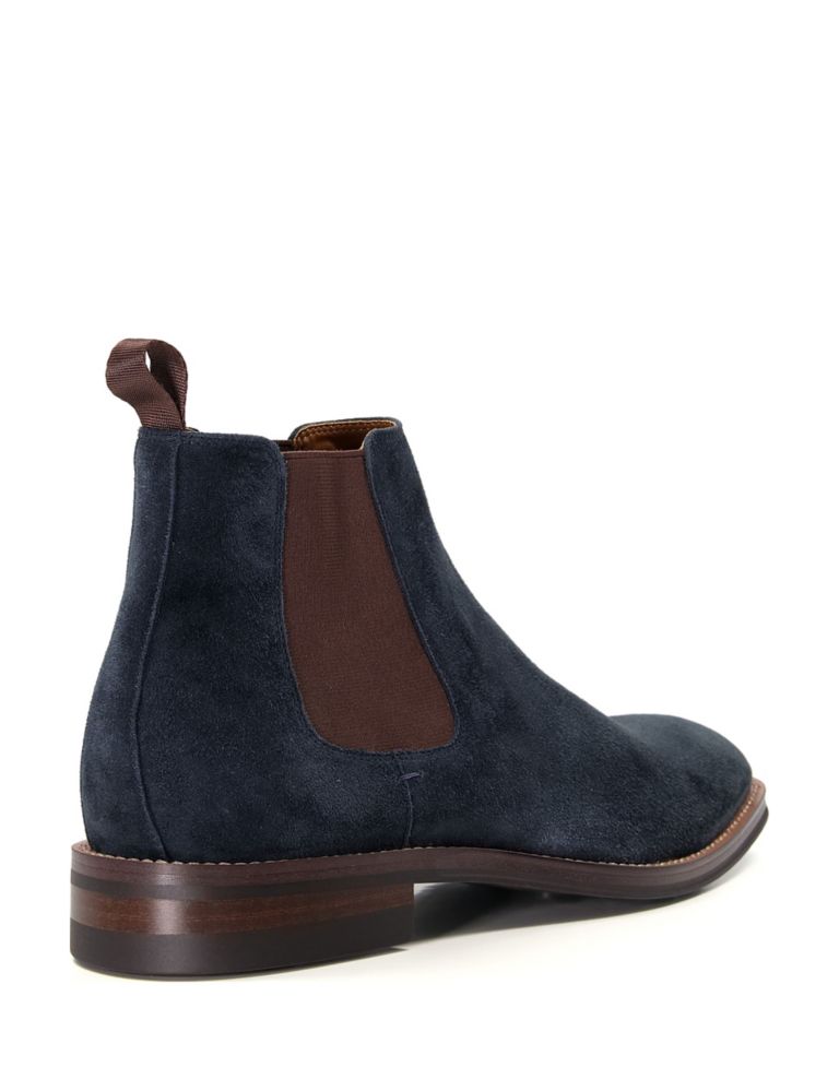 Chelsea Boots 5 of 5