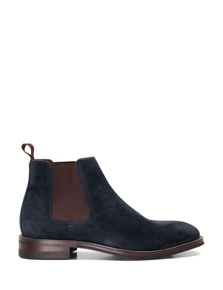 Chelsea Boots 1 of 5