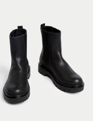 Black ball trim on sale chelsea ankle boots