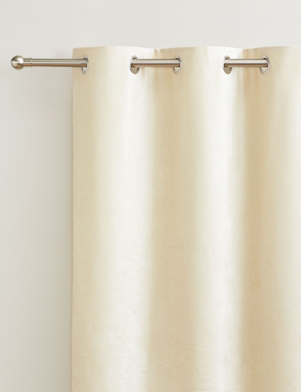 Chenille Eyelet Curtains 2 of 3
