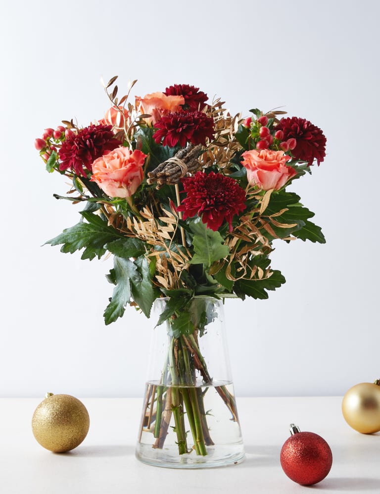 M and s xmas on sale flowers