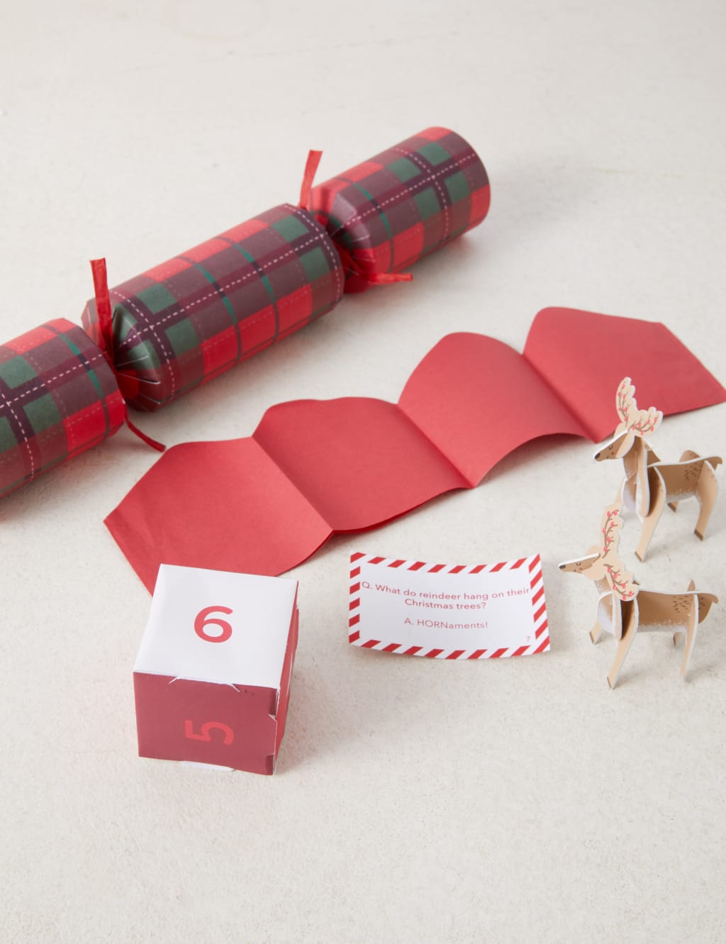 Christmas Crackers with Reindeer Game Pack of 12, 1 Design M&S