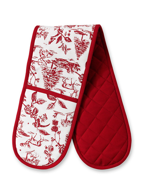 Christmas Oven Gloves Image 1 of 2