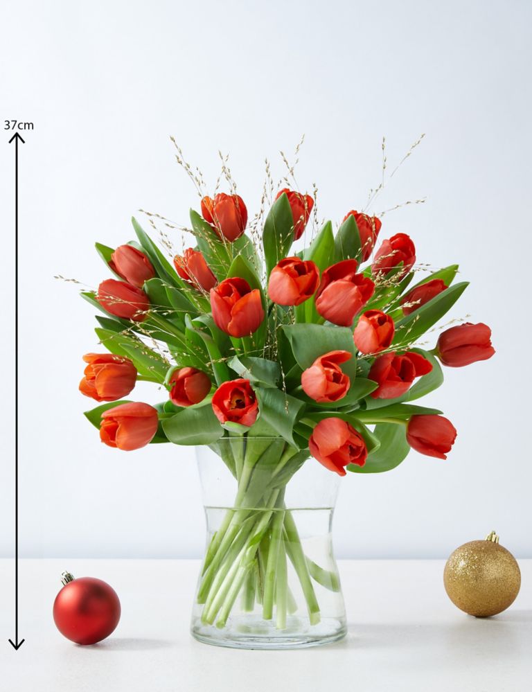 Christmas Tulip Bouquet – 25% Extra free stems 4 of 7
