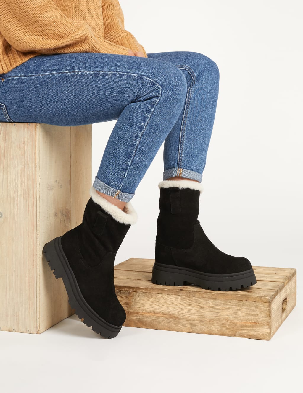 Suede fur lined ankle boots outlet
