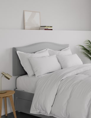 Classic Curve Button Strutted Headboard Image 2 of 4