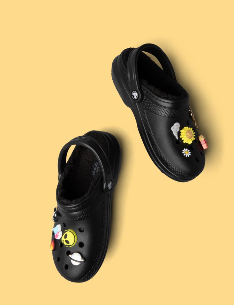 Crocs with fleece on sale lining