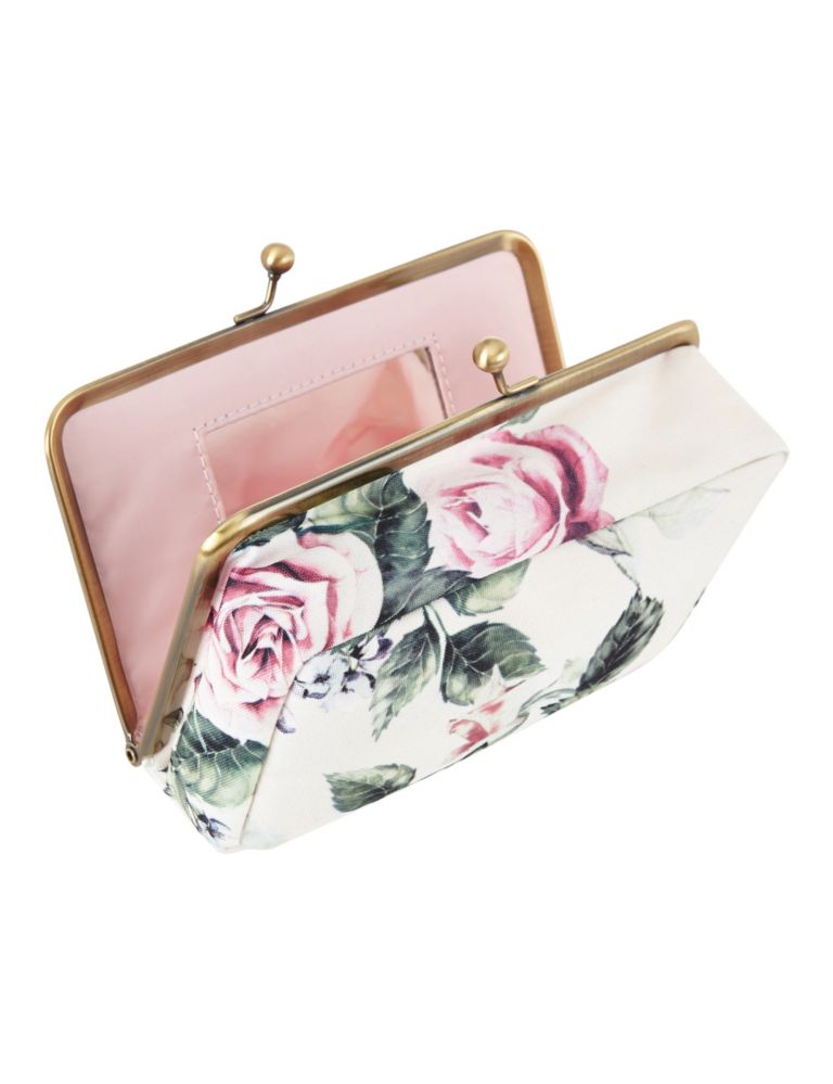 Classic Floral Clasp Purse 2 of 2
