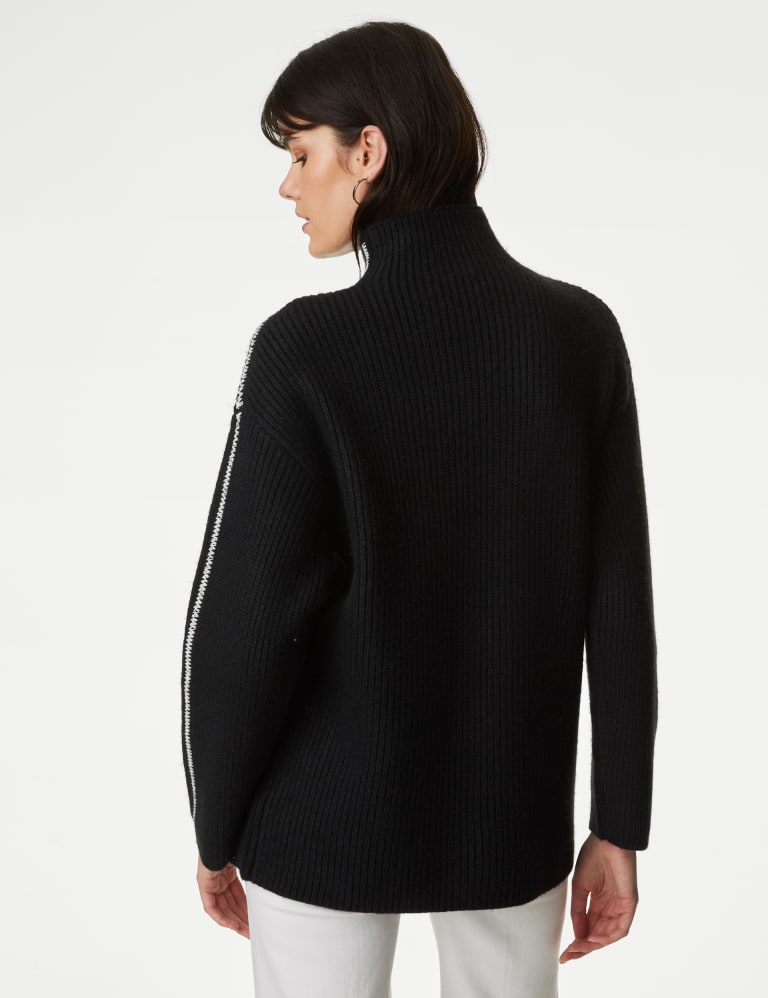 Cloud yarn Ribbed Funnel Neck Jumper