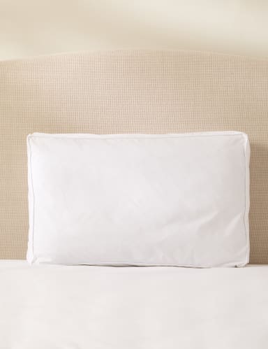 Clusterfibre Medium Boxwall Pillow 3 of 5