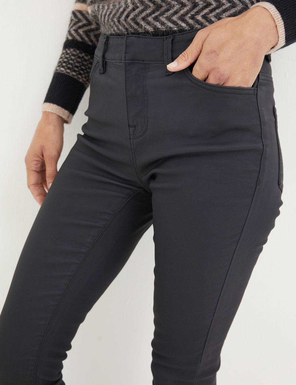 Coated Mid-Rise Jeggings 4 of 5