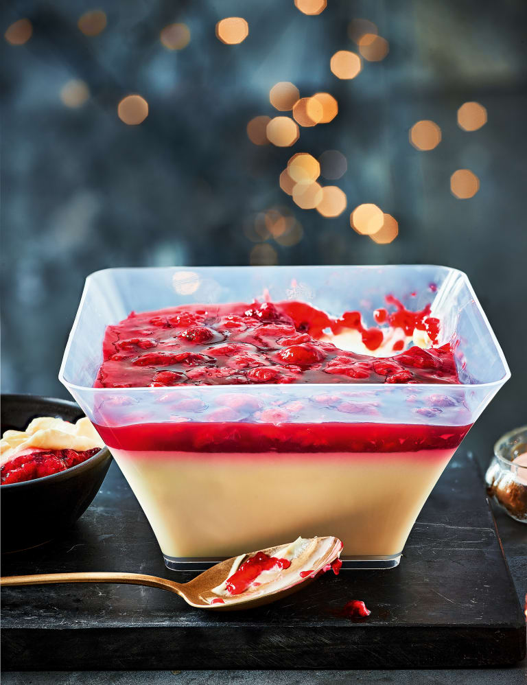 Collection Raspberry White Chocolate Vanilla Panna Cotta