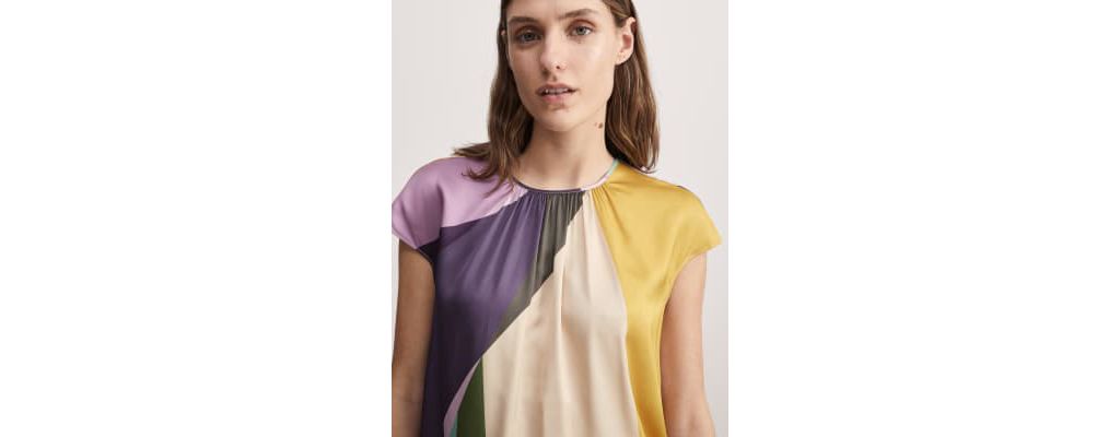 Colour Block Crew Neck Relaxed Blouse 4 of 6