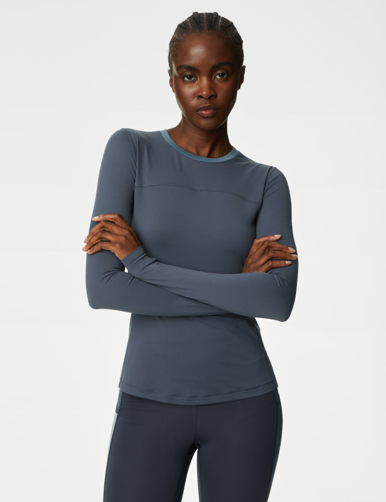 Colour Block Scoop Neck Mesh Back Top Goodmove M S