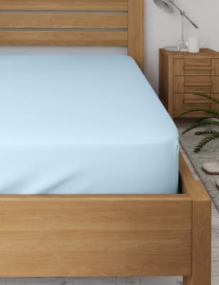 Comfortably Cool Lyocel Rich Deep Fitted Sheet Image 2 of 3