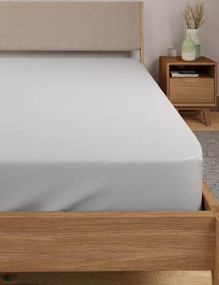 Comfortably Cool Lyocel Rich Deep Fitted Sheet Image 2 of 3