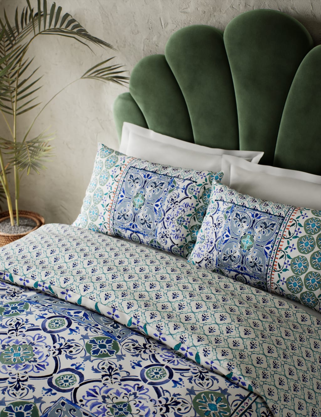 Comfortably Cool Lyocell Rich Spliced Tile Bedding Set M&S Collection
