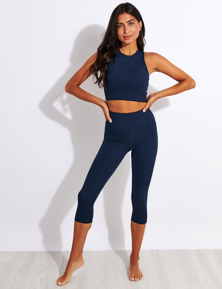 Compressive High Waisted Cropped Leggings 1 of 4