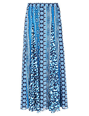 Contrast Print Crinkle Effect Maxi Skirt Image 2 of 3
