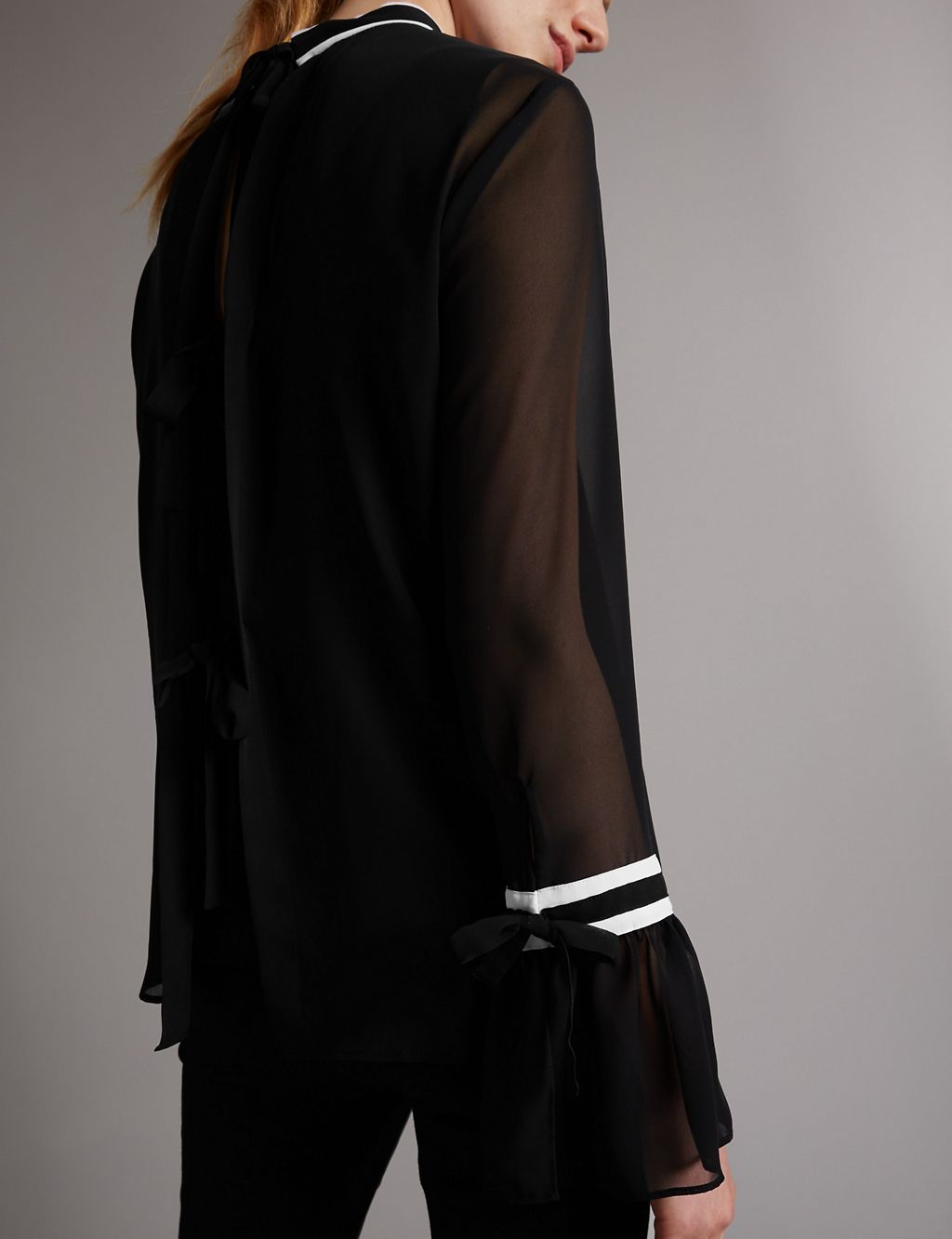 Contrasting Edge High Neck Blouse 5 of 6