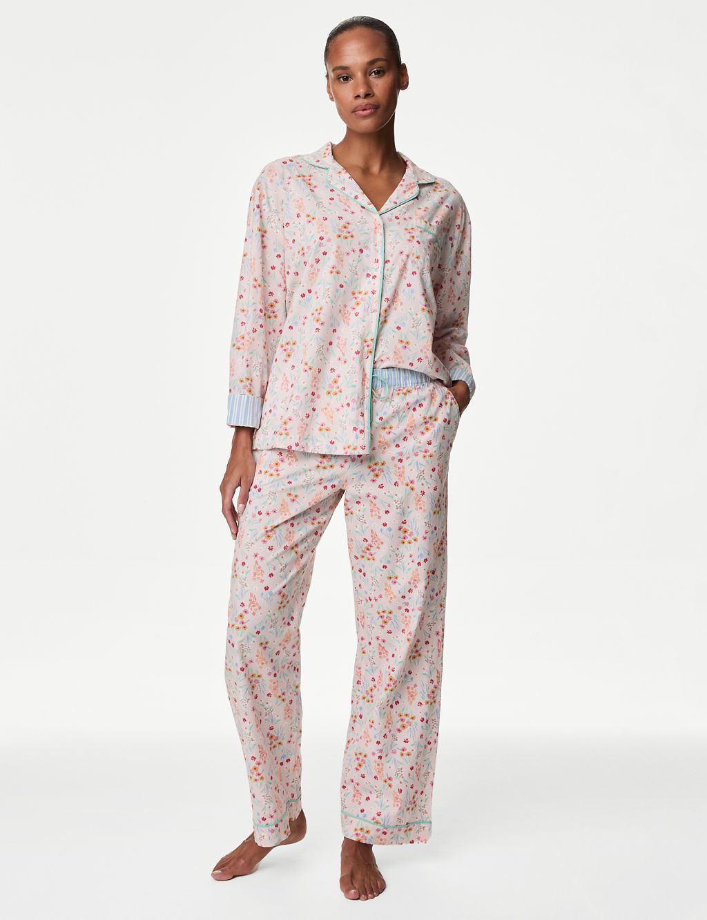 Cool Comfort™ Pure Cotton Floral Pyjama Bottoms 2 of 7