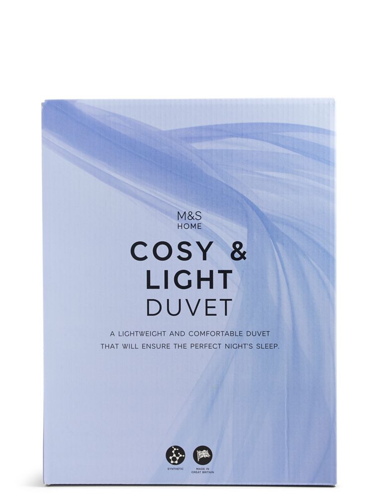 Cosy & Light 4.5 Tog Duvet 1 of 4