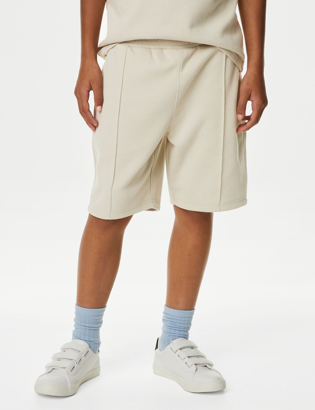 Cotton Blend Polo Shirt and Shorts Set (6-16 Yrs) 5 of 5