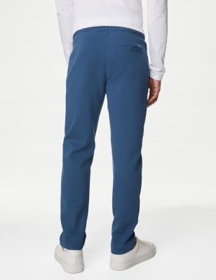 Uniqlo Men Ultra Stretch Active Jogger Pants, Men's Fashion, Bottoms,  Joggers on Carousell