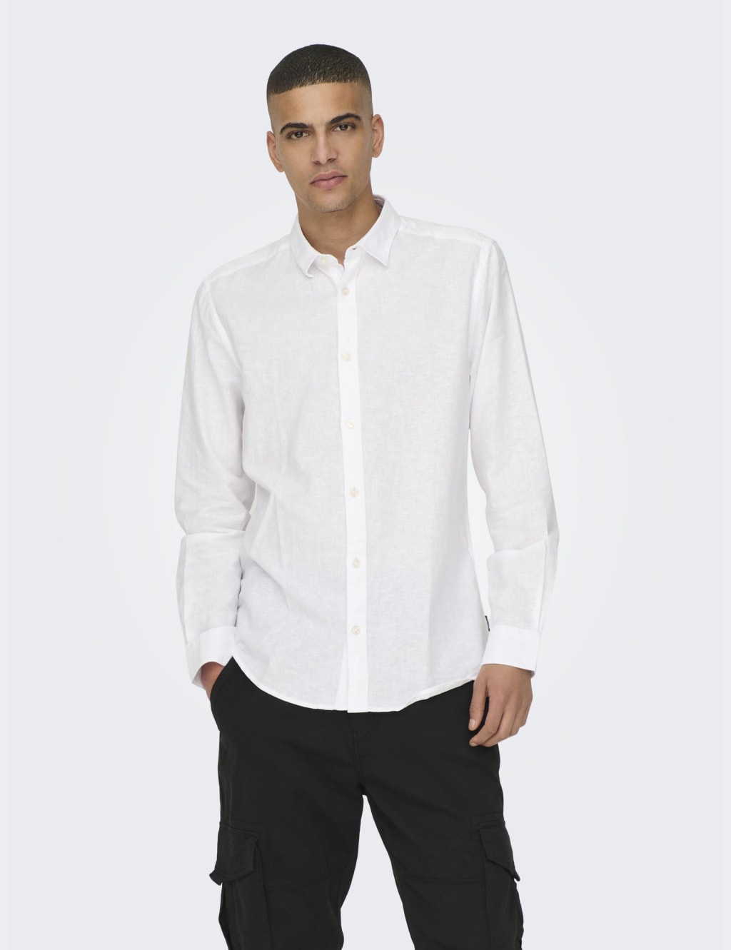 Men's Solid White Cotton Blend Slim Fit Shirt (We have more Braveman suits Call 1-844-650-3963 to order) main image 1