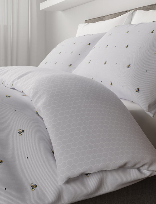 Cotton Rich Bee Bedding Set M S, Grey And White Single Bedding Sets