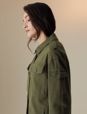 Misses utility outlet jacket