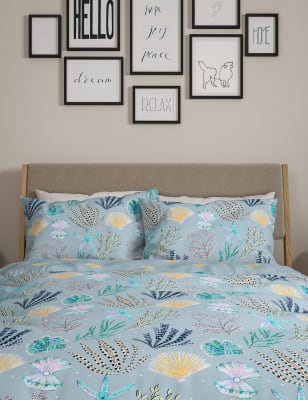 Coral on sale bedding queen
