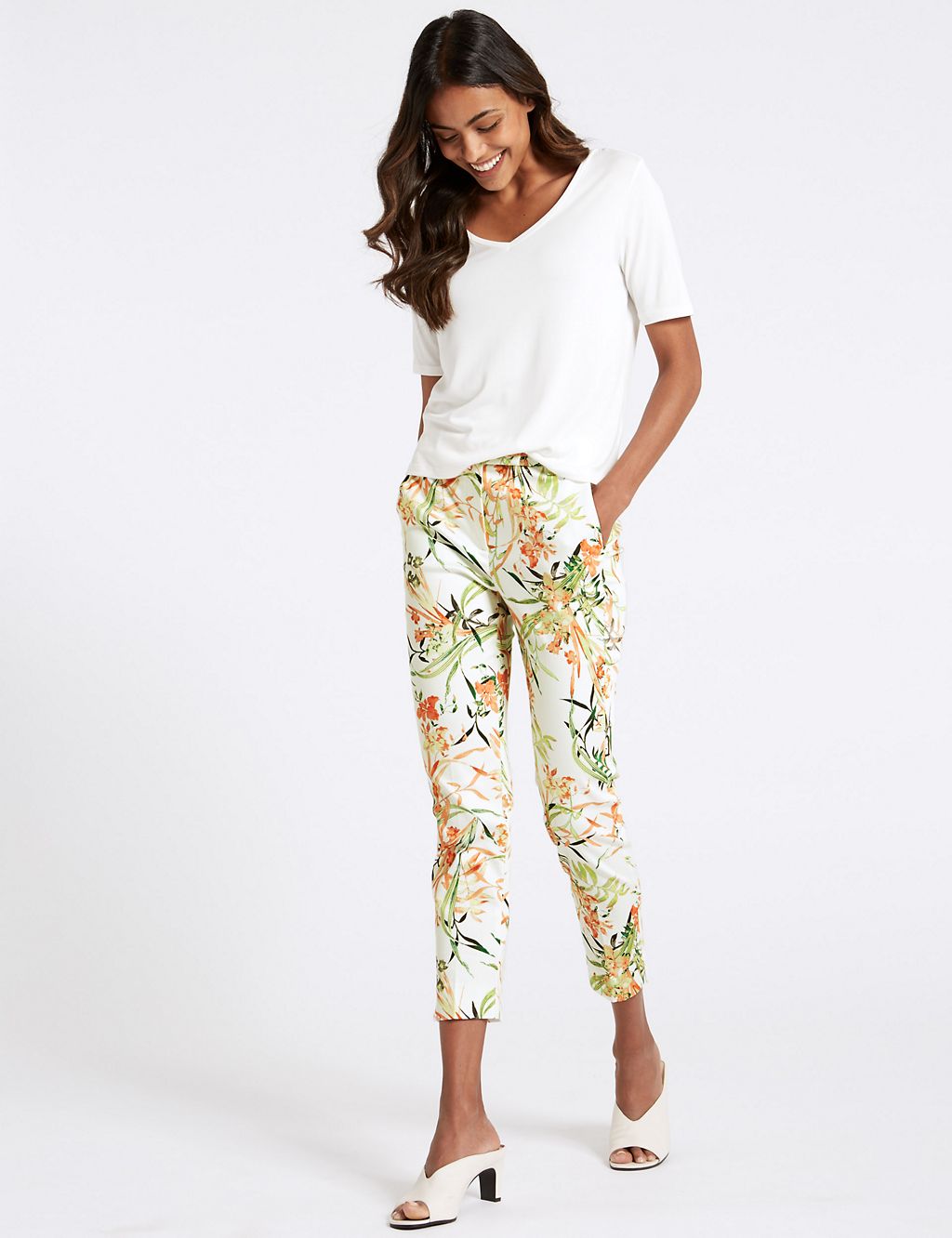 Cotton Rich Floral Print Cropped Trousers 3 of 6