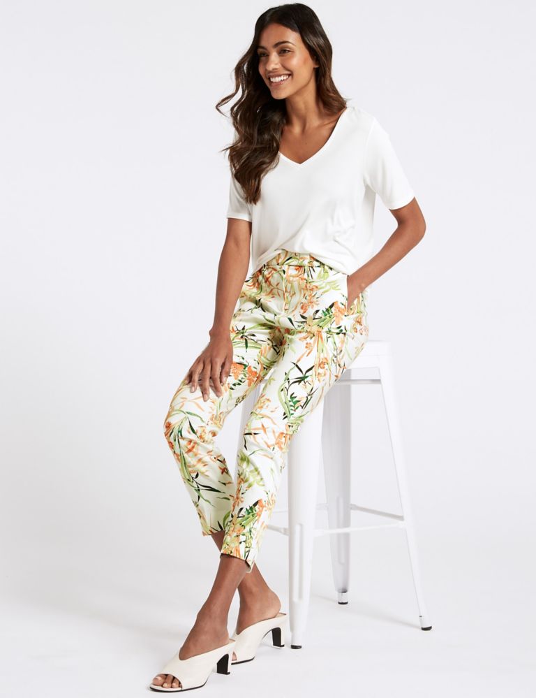 Cotton Rich Floral Print Cropped Trousers 3 of 6