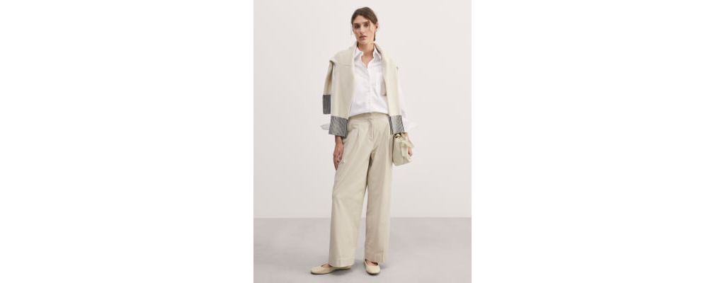 Cotton Rich Pleat Front Wide Leg Chinos 2 of 8