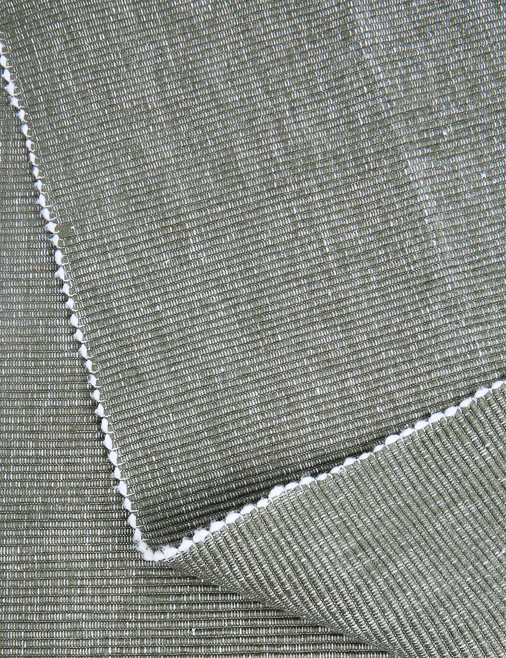 Cotton Rich Ribbed Table Runner 2 of 3